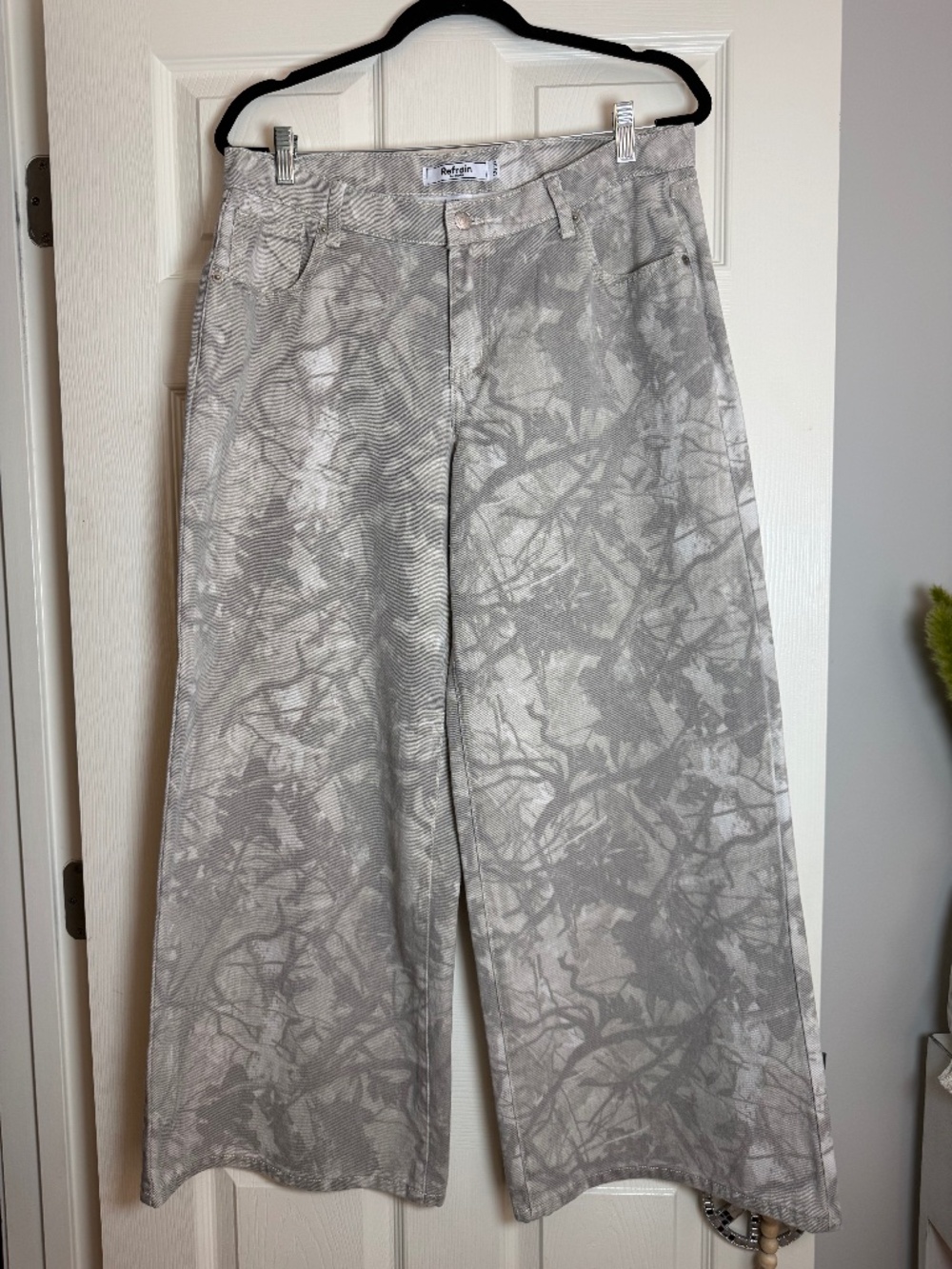 Refrain Los Angeles Gray Camo Wide Leg Jeans Size 13/31 Y2K